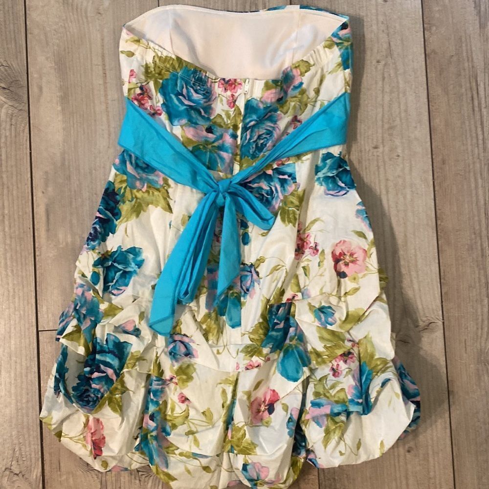 Ruby Rox Beautiful Strapless Dress Size 11 - Picture 8 of 10